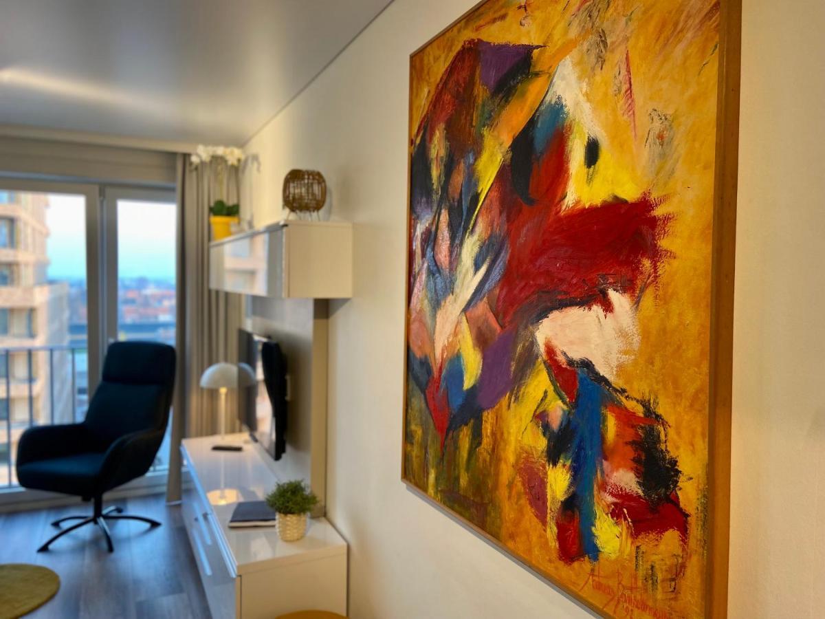 Moderne studio aan zee Appartement Oostende Buitenkant foto